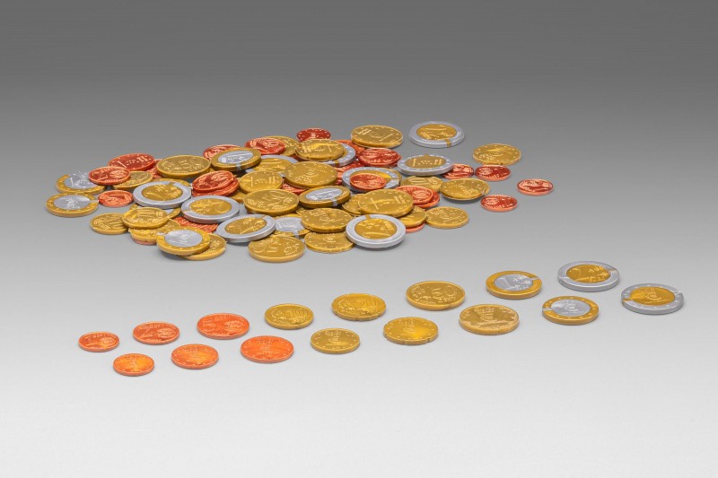 Spielgeld Münzen mittlerer Satz. (80 Münzen)