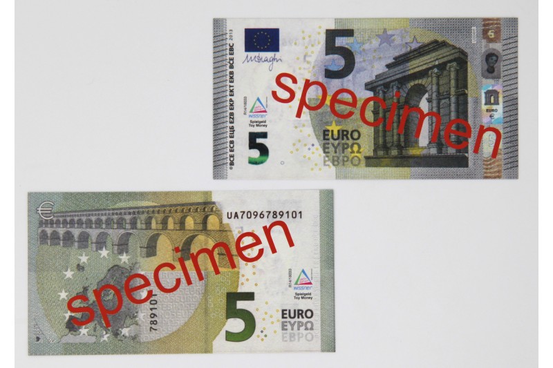 5 Euro - notes. (100 pcs)