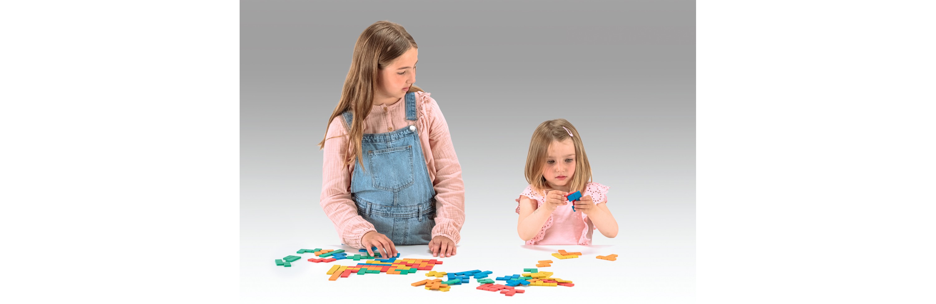 Wissner® active learning -  Pentominos  in 5 colours (60 pcs) RE-Wood®