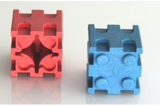 Interlocking cubes red/blue (100 pcs) RE-Wood®