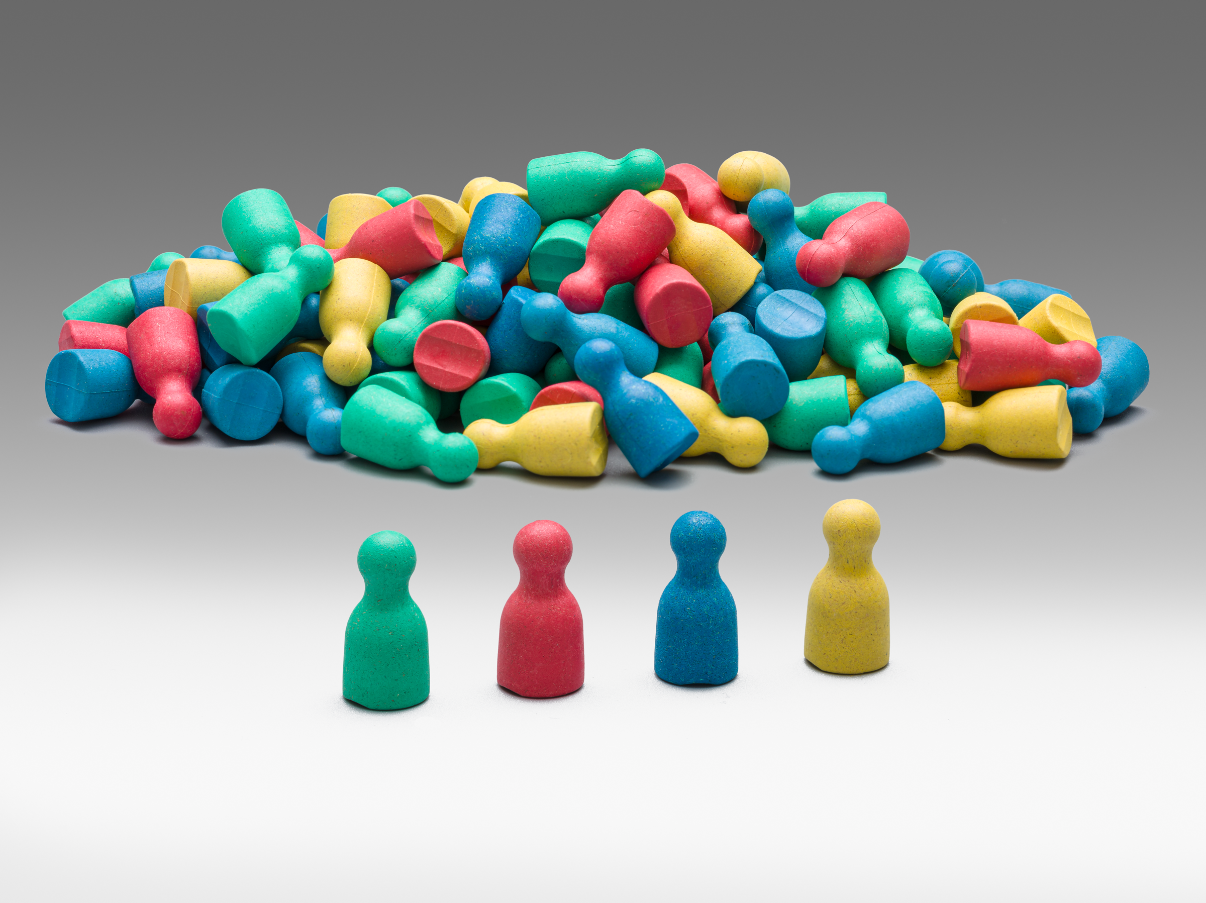 200200.000 100 Spielfiguren in 4 Farben