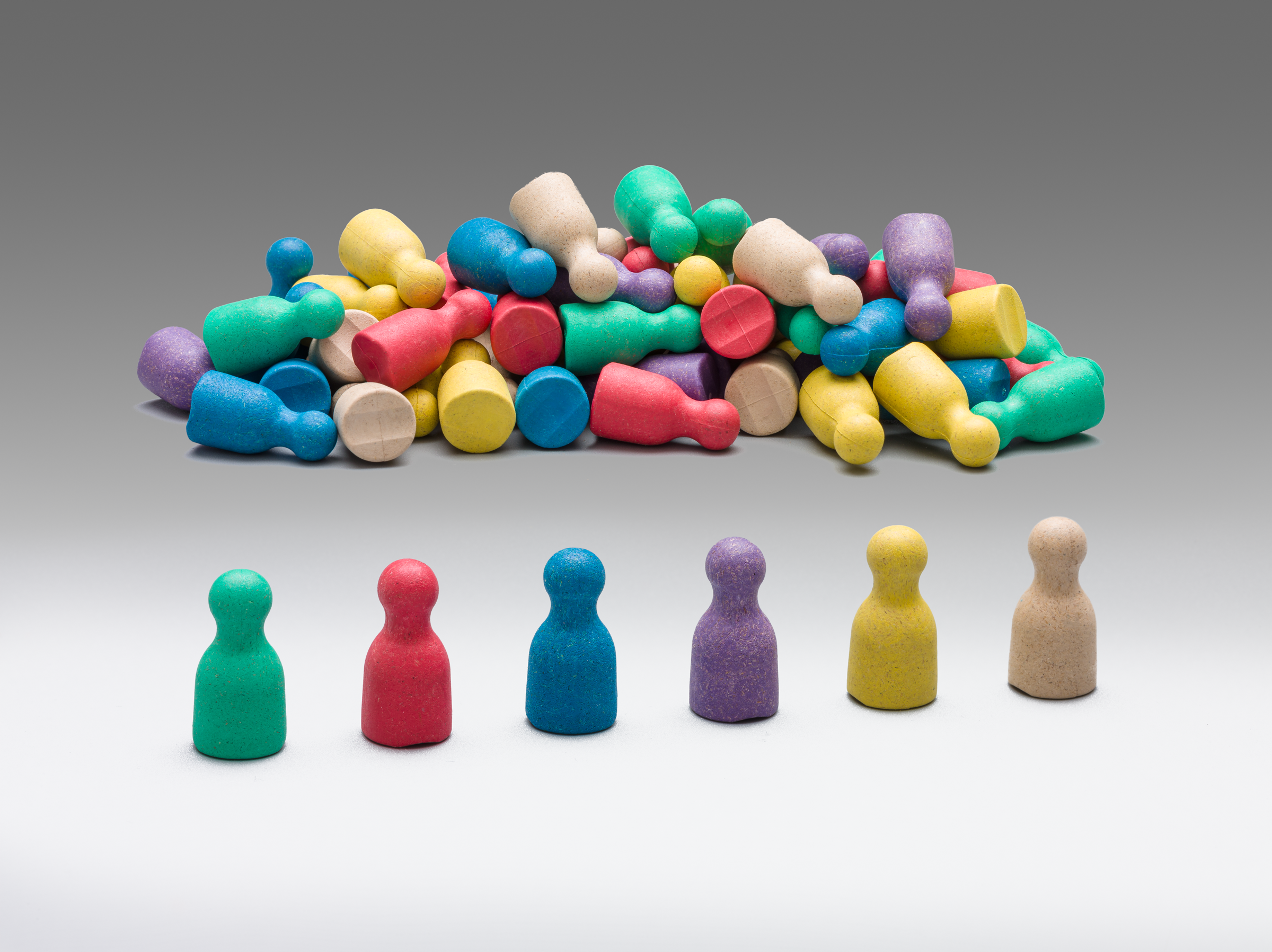 200210.000 60 Spielfiguren in 6 Farben